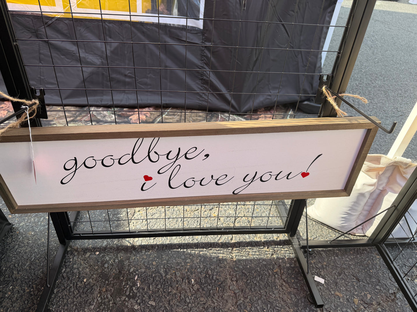 Goodbye sign